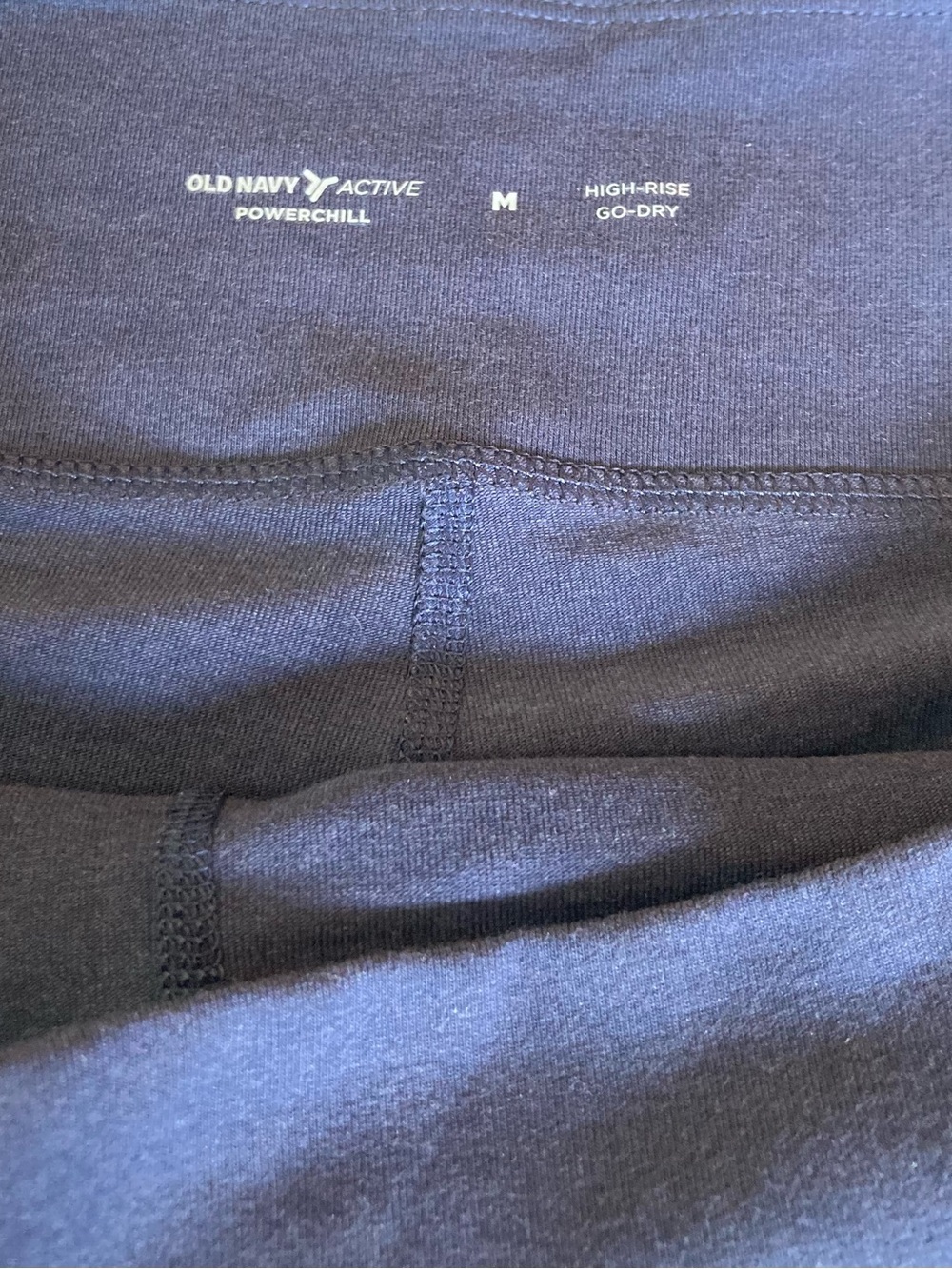 NWT OLD NAVY High Rise Powerchill Go Dry Sz Med Golf Tennis Beach EUC - Picture 3 of 4